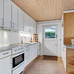 Stunning In With Kitchen بيت للعطل فابورغ