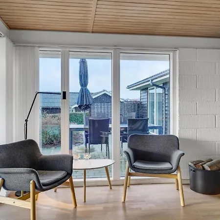 Stunning In With Kitchen 펜션 *