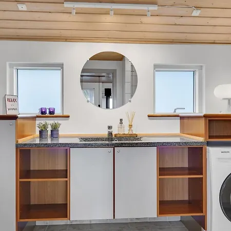 Stunning In With Kitchen *